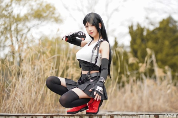 蒂法身材绝配战衣,哪家女主望尘莫及?惊艳新视角! 蒂法身材绝配战衣,哪家女主望尘莫及?惊艳新视角!