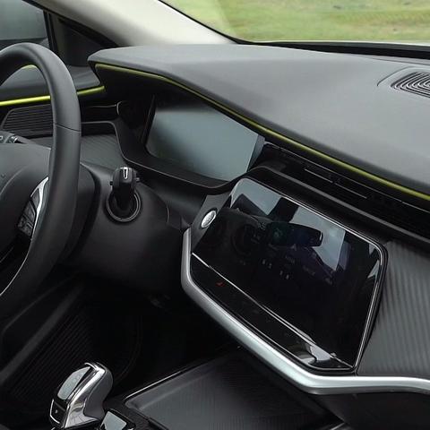 大屏电视成中国新宠:平均尺寸62英寸,远超全球平均水平 大屏电视成中国新宠:平均尺寸62英寸,远超全球平均水平