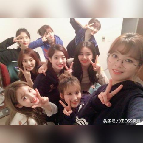 日本女团握手会惊现菜刀袭击,两伤者紧急送医救治! 日本女团握手会惊现菜刀袭击,两伤者紧急送医救治!