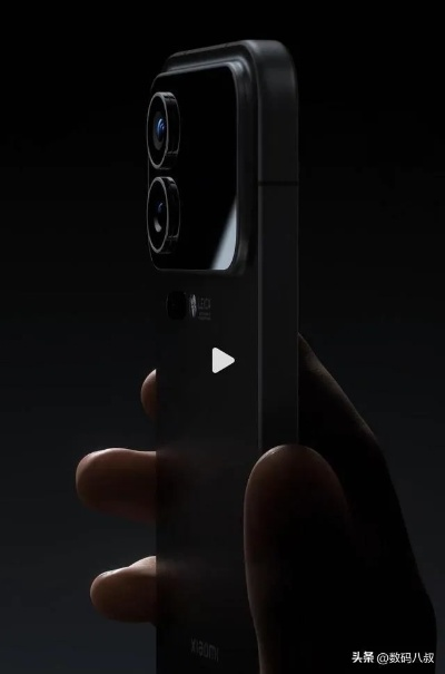 小米17 Ultra惊艳亮相:首创直屏直边,史上最薄设计再创新高 小米17 Ultra惊艳亮相:首创直屏直边,史上最薄设计再创新高