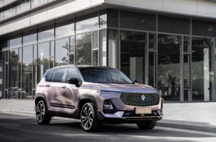 智界S7车祸惊魂,车主幸免换新R7,安全升级再出发 智界S7车祸惊魂,车主幸免换新R7,安全升级再出发