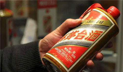 荷兰啤酒大王提前退休：品牌价值突破亿级，传承新篇章
